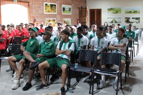 Delegação do Porto Sub-20 participa de palestra sobre manipulação de resultados