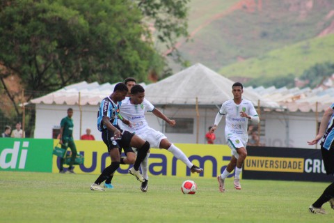 Porto Vitória pega Vitória da Conquista em busca da classificação