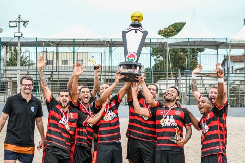 Nos pênaltis, Fla bate o Vasco e fatura a Taça Cidade de Anchieta de beach soccer