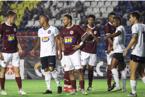 Desportiva Ferroviária vence Rio Branco e respira na Copa ES