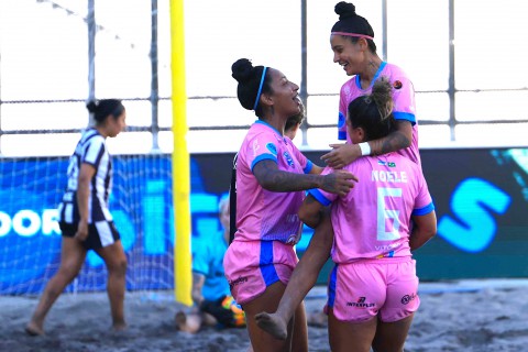 São Pedro supera o Botafogo-USA e vence na estreia da Libertadores de beach soccer